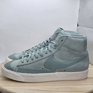 Womens Size 10 - Nike Blazer‎ Mid PRM Blue Suede Sneakers Shoes DQ7572-300